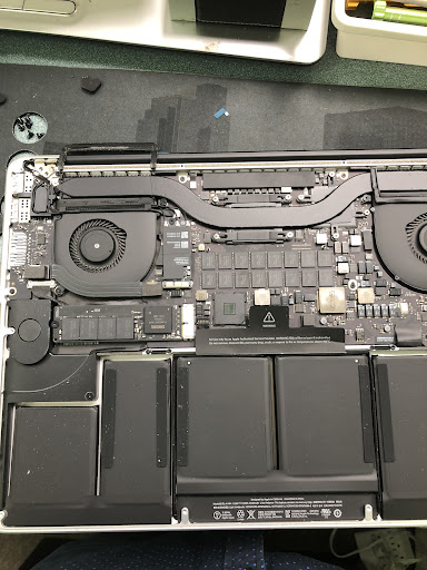 COMPUTER CELLPHONE REPAIR (CCR)