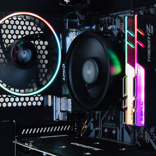 CompuCell / Fox PC Custom Gaming PC Builder + Computer Laptop PC Apple MacBook iPhone iPad Repair