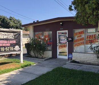 Komputer Kreationz: Creaciones Innovadoras en Computadoras y Diseño Digital