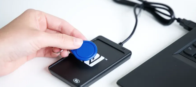 Computadoras NFC: Tecnología de Pago y Conexión Inalámbrica Avanzada