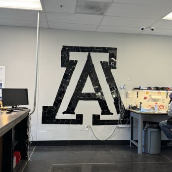 Reparación Rápida de Teléfonos Quik Fix - East | Servicio Express