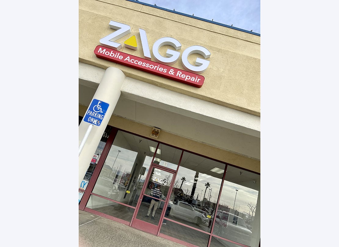 ZAGG Victor Valley: Protector Premium para Tu Dispositivo