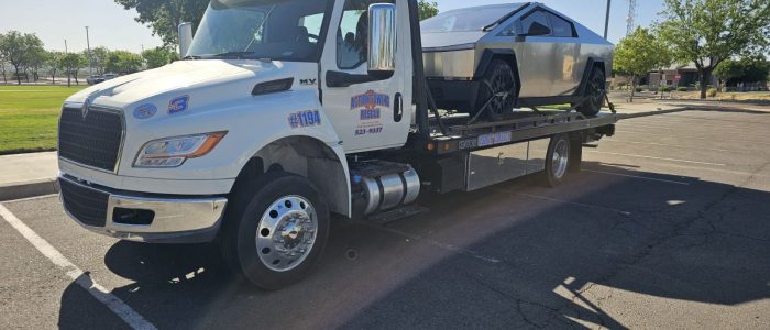 Remolque y Rescate de Acción: Servicios de Grúa Rápidos