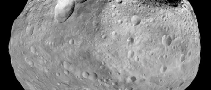 Vesta: Diosa Romana del Hogar, Fuego Sagrado y Protección Familiar
