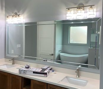 Donna Glass & Mirror: Vidrios y Espejos de Calidad Premium