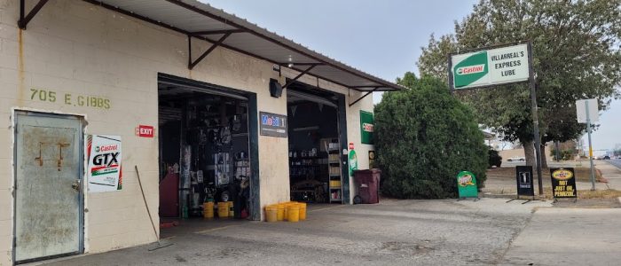 Villarreals Express Lube: Cambio de Aceite Rápido y Confiable